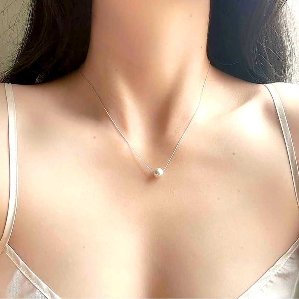 Necklace real Pearl. For Womens.